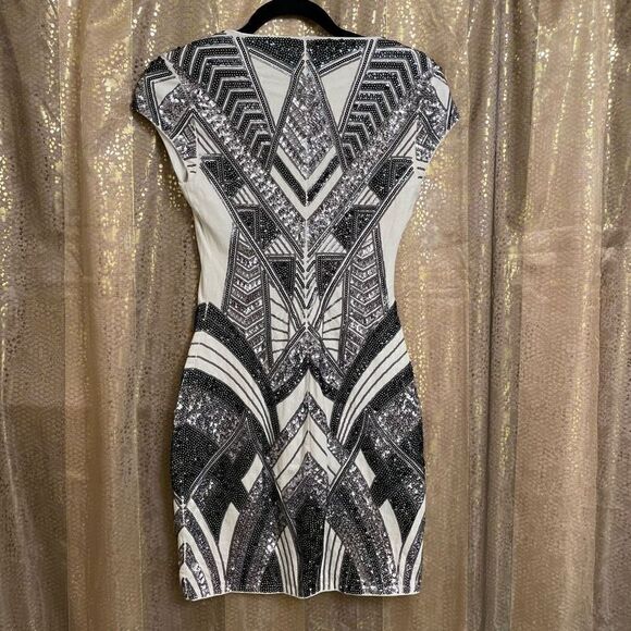 Express white black/silver sequin cap sleeve mini dress XS - Picture 2 of 6